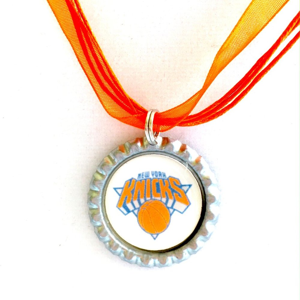 New York KNICKS Handmade Basketball Necklace *NEW*